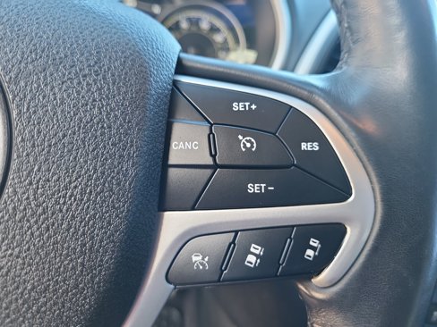 Used 2018 Jeep Cherokee Trailhawk w/ Quick Order Package 27L image 20