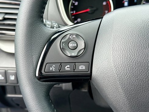 Used 2022 Mitsubishi Eclipse Cross SE image 36