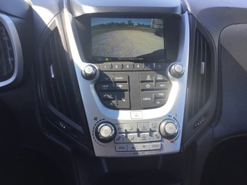 Used 2017 Chevrolet Equinox LT w/ Convenience Package image 17