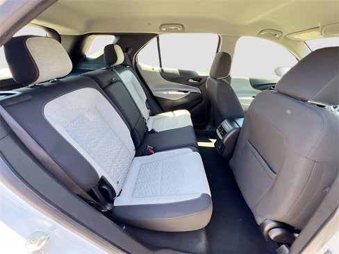 Used 2023 Chevrolet Equinox LS image 25