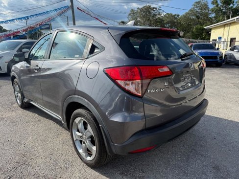 Used 2017 Honda HR-V LX image 7