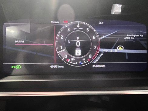 Used 2020 Land Rover Range Rover Sport HSE image 32