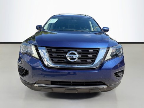 Used 2020 Nissan Pathfinder S image 3