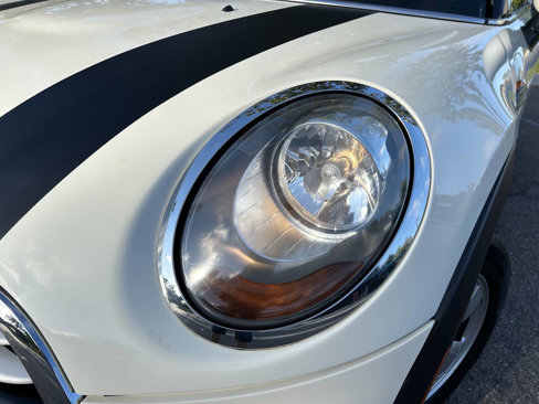Used 2014 MINI Cooper 2-Door Hardtop image 22
