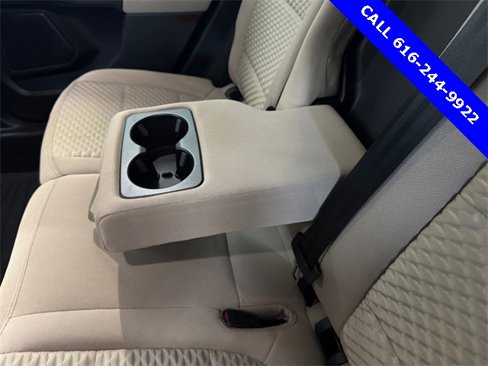 Used 2020 Ford Escape SE image 19