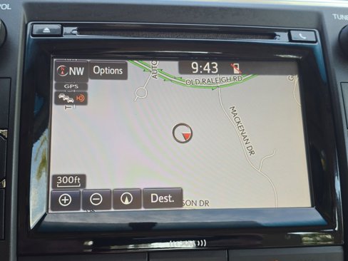 Used 2016 Toyota Camry XLE image 21