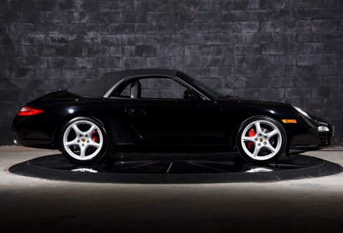 Used 2010 Porsche 911 Carrera S image 32