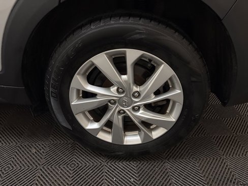 Used 2019 Hyundai Tucson SE image 24