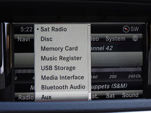 Used 2013 Mercedes-Benz E 350 Sedan image 50
