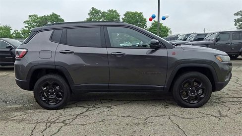 Used 2023 Jeep Compass Trailhawk image 9