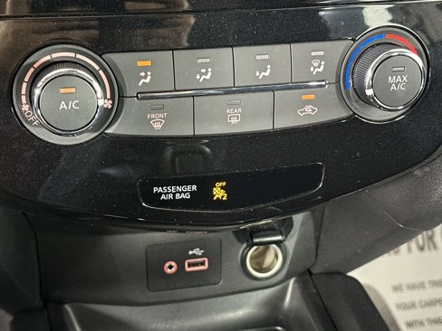 Used 2022 Nissan Rogue Sport S image 20