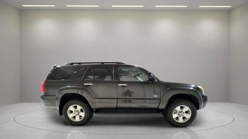 Used 2006 Toyota 4Runner SR5 image 2