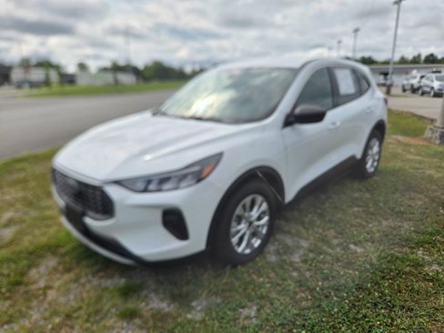 Used 2023 Ford Escape Active image 1