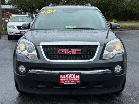 Used 2011 GMC Acadia SLT image 2