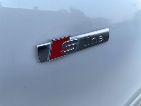 Used 2021 Audi Q3 2.0T Premium w/ Convenience Package image 31