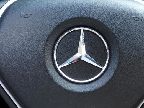 Used 2013 Mercedes-Benz E 350 Sedan image 68
