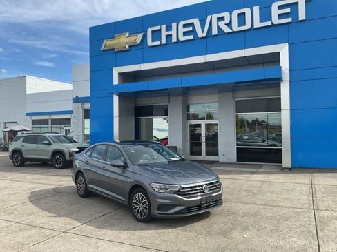 Used 2021 Volkswagen Jetta S image 1