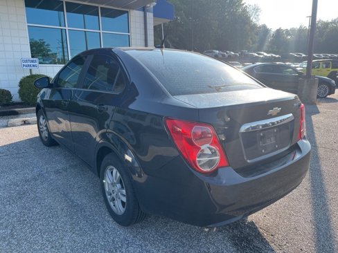 Used 2014 Chevrolet Sonic LT image 4