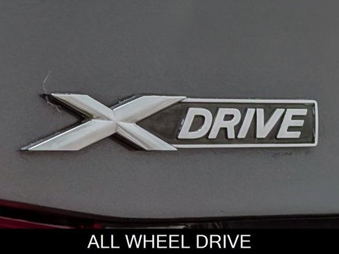 Used 2017 BMW 330i xDrive Wagon image 11