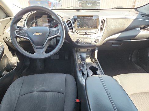 Used 2023 Chevrolet Malibu LT image 9