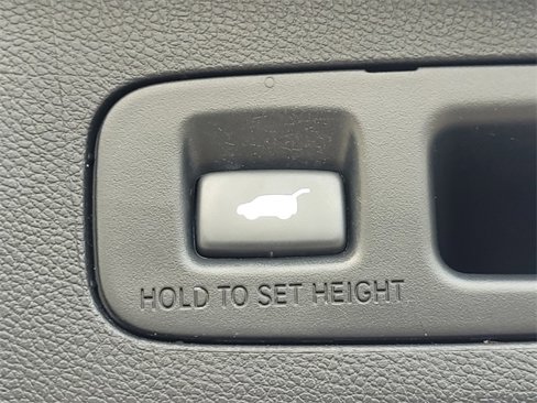 Used 2019 Honda CR-V Touring image 14