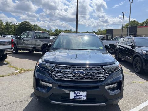 Certified 2023 Ford Explorer Limited w/ Limited Technology Package image 2