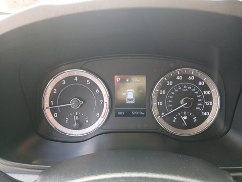 Used 2021 Hyundai Venue SEL w/ Premium Package image 24