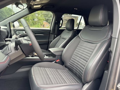 New 2025 Ford Explorer ST-Line image 8