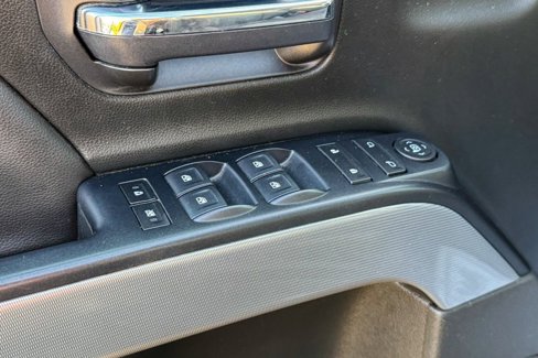 Used 2018 Chevrolet Silverado 1500 LT w/ All Star Edition image 13