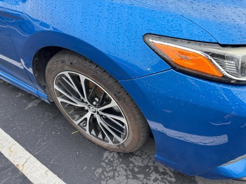 Used 2019 Toyota Camry SE image 8
