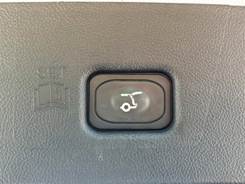 Used 2021 Lincoln Nautilus Reserve image 14