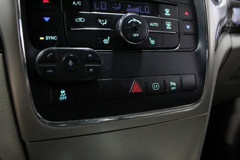 Used 2011 Jeep Grand Cherokee Laredo image 27