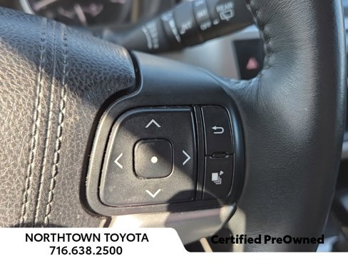 Used 2016 Toyota Highlander XLE image 21