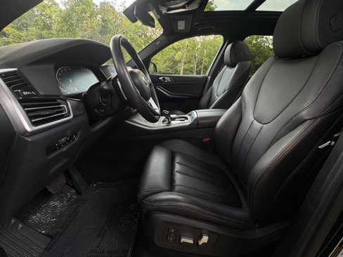 Used 2022 BMW X5 sDrive40i w/ Premium Package image 9