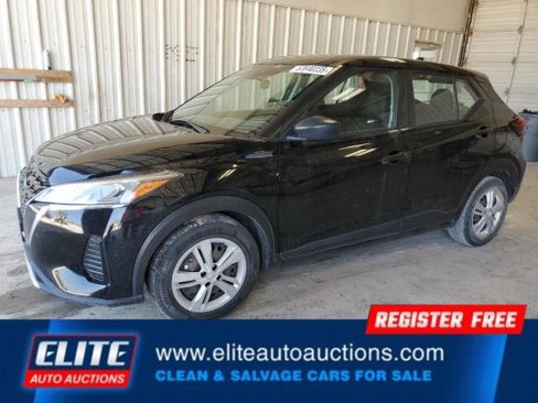 Used 2021 Nissan Kicks S image 1