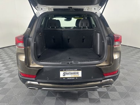Used 2022 Chevrolet TrailBlazer ACTIV w/ Convenience Package image 11