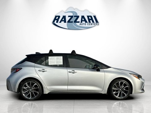 Used 2022 Toyota Corolla XSE image 2
