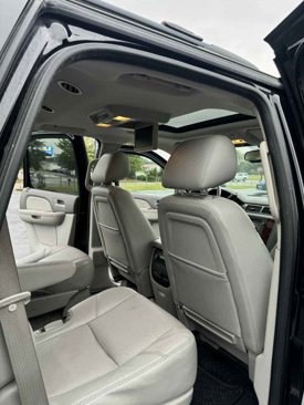 Used 2012 Chevrolet Tahoe LTZ image 12