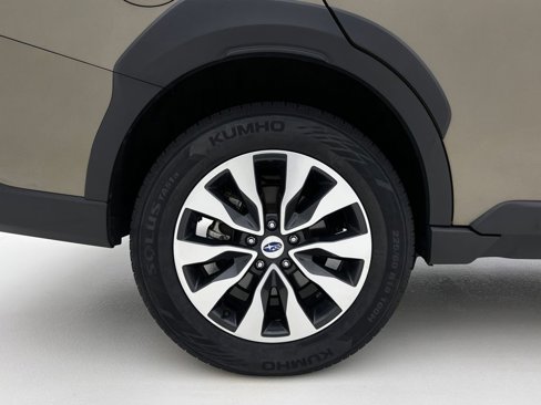 Used 2024 Subaru Outback Touring image 32