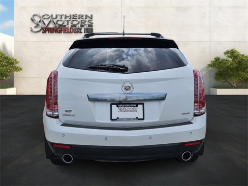 Used 2016 Cadillac SRX Performance w/ Midnight Edition Package image 6