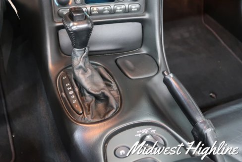 Used 2000 Chevrolet Corvette Convertible w/ Memory Pkg image 25