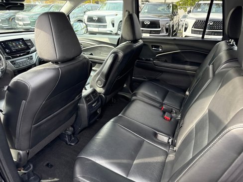 Used 2021 Honda Pilot Special Edition image 13
