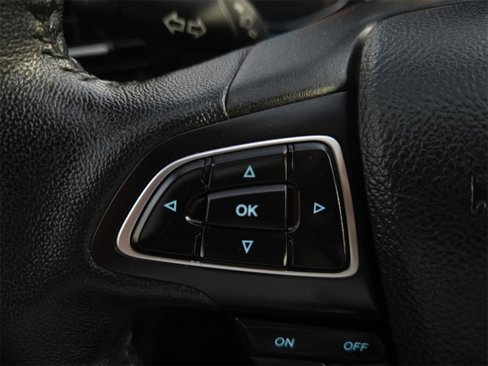 Used 2018 Ford Escape SEL image 25