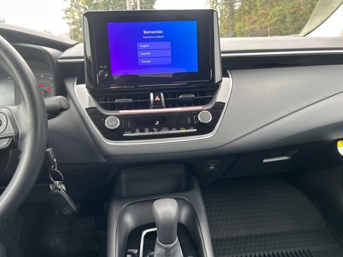 New 2025 Toyota Corolla LE image 17