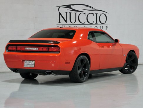 Used 2009 Dodge Challenger SRT8 image 41