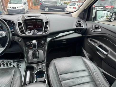Used 2015 Ford Escape Titanium image 32