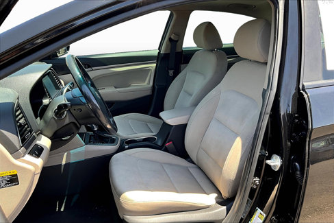 Used 2017 Hyundai Elantra Value Edition image 25