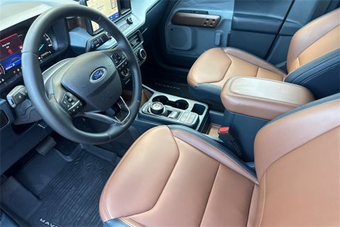 Used 2024 Ford Maverick Lariat image 10