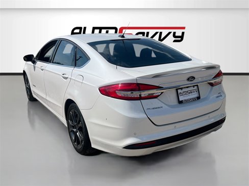 Used 2018 Ford Fusion SE w/ Equipment Group 601A image 5