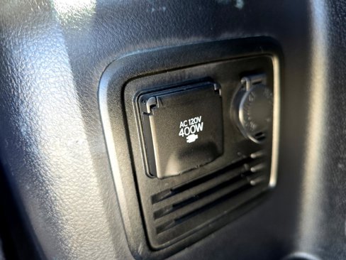 Used 2022 Toyota 4Runner SR5 image 15